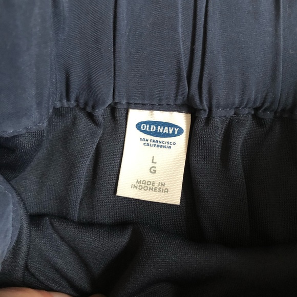 Paper Bag Skirt - Picture 3 of 5